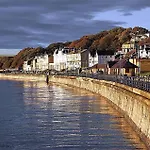 And Tide - Lakeside - Part Of The The Bay Village With Pool, Gym And Direct Access, Pub, Restaurant, Tennis And Meadows Walks Filey