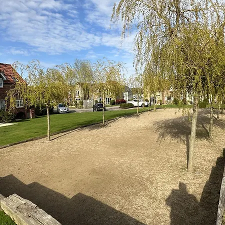 And Tide - Lakeside - Part Of The The Bay Village With Pool, Gym And Direct Access, Pub, Restaurant, Tennis And Meadows Walks * 파일리