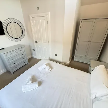 펜션 And Tide - Lakeside - Part Of The The Bay Village With Pool, Gym And Direct Access, Pub, Restaurant, Tennis And Meadows Walks *