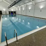 And Tide - Lakeside - Part Of The The Bay Village With Pool, Gym And Direct Access, Pub, Restaurant, Tennis And Meadows Walks Holiday home Filey